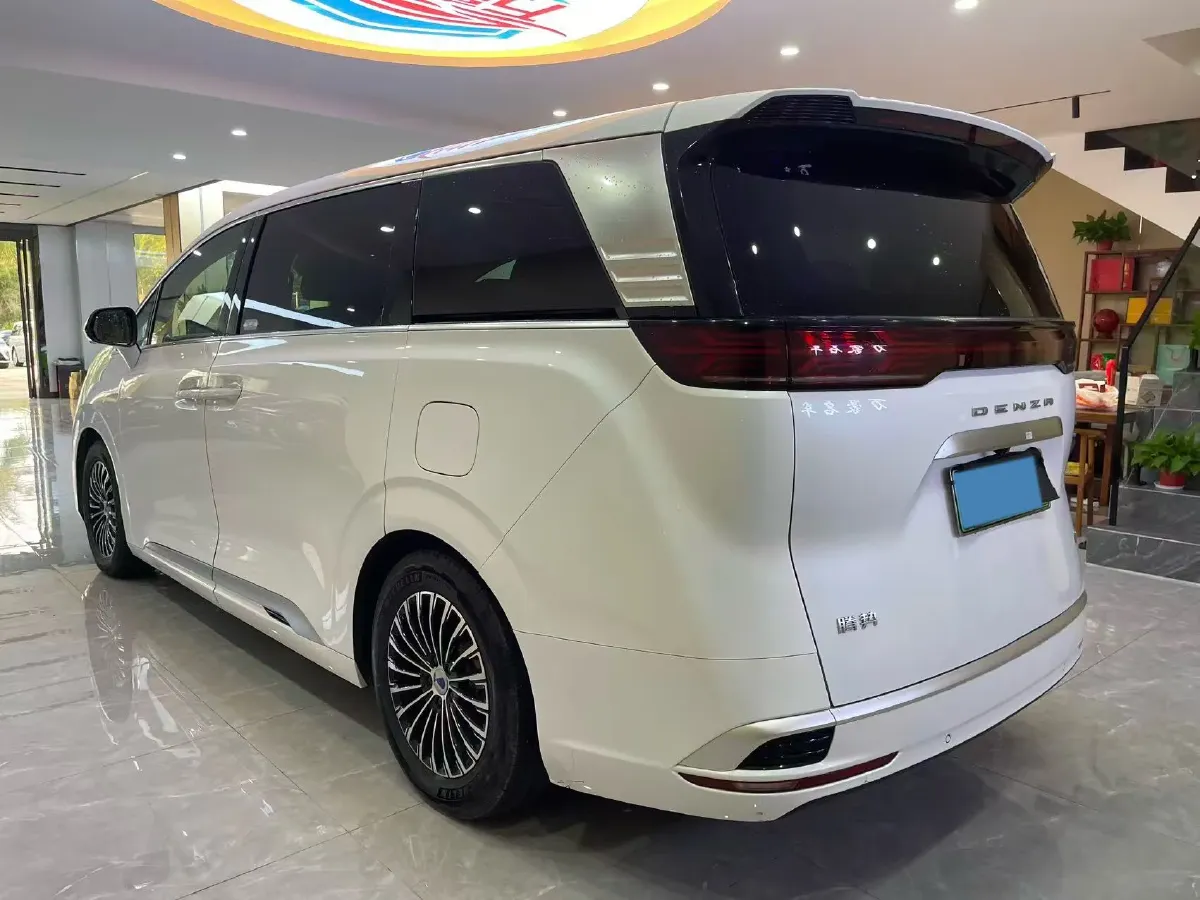 2022 Mercedes-Benz GLC Class 2.0T 197HP L4 9AT,autocango,china used car exporter,china ev exporter,chinese used car exporter,chinese used ev exporter