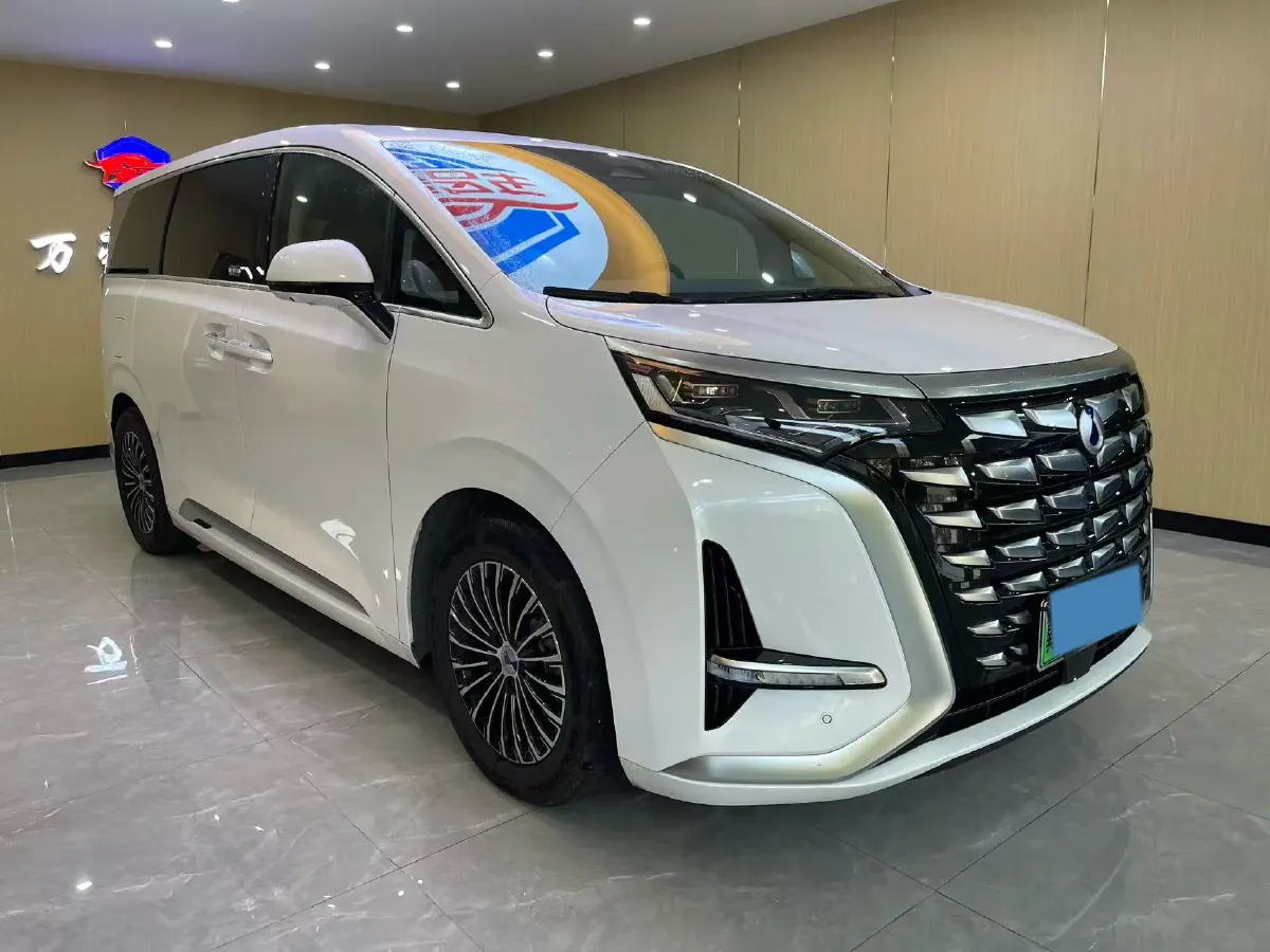 2022 Mercedes-Benz GLC Class 2.0T 197HP L4 9AT,autocango,china used car exporter,china ev exporter,chinese used car exporter,chinese used ev exporter