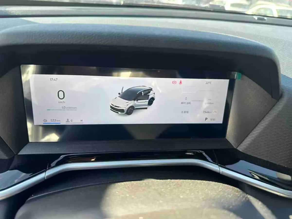 2025 Geely Coolray 1.5T 181HP L4 7DCT,autocango,china used car exporter,china ev exporter,chinese used car exporter,chinese used ev exporter