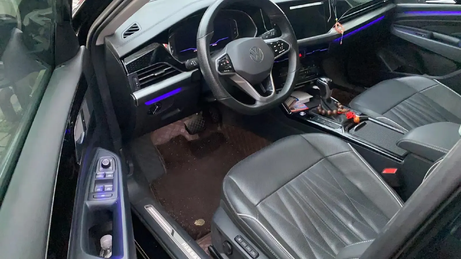 2023 Volkswagen Passat 2.0T 186HP L4 7DCT,autocango,china used car exporter,china ev exporter,chinese used car exporter,chinese used ev exporter