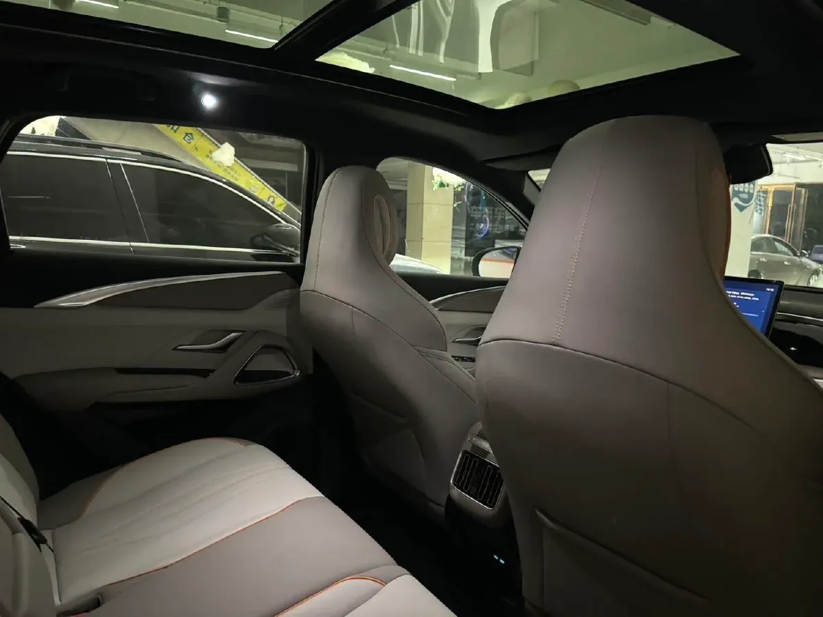 2023 BYD Song Pro 1.5L 110HP L4 E-CVT PHEV 18.3KWH,autocango,china used car exporter,china ev exporter,chinese used car exporter,chinese used ev exporter