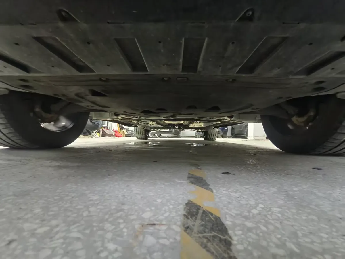 2020 Volvo XC90 2.0T 254HP L4 8AT,autocango,china used car exporter,china ev exporter,chinese used car exporter,chinese used ev exporter