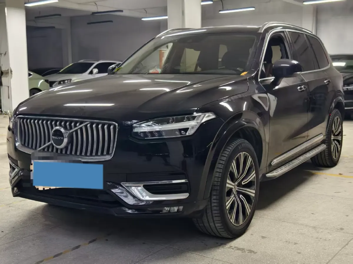 2020 Volvo XC90 2.0T 254HP L4 8AT,autocango,china used car exporter,china ev exporter,chinese used car exporter,chinese used ev exporter