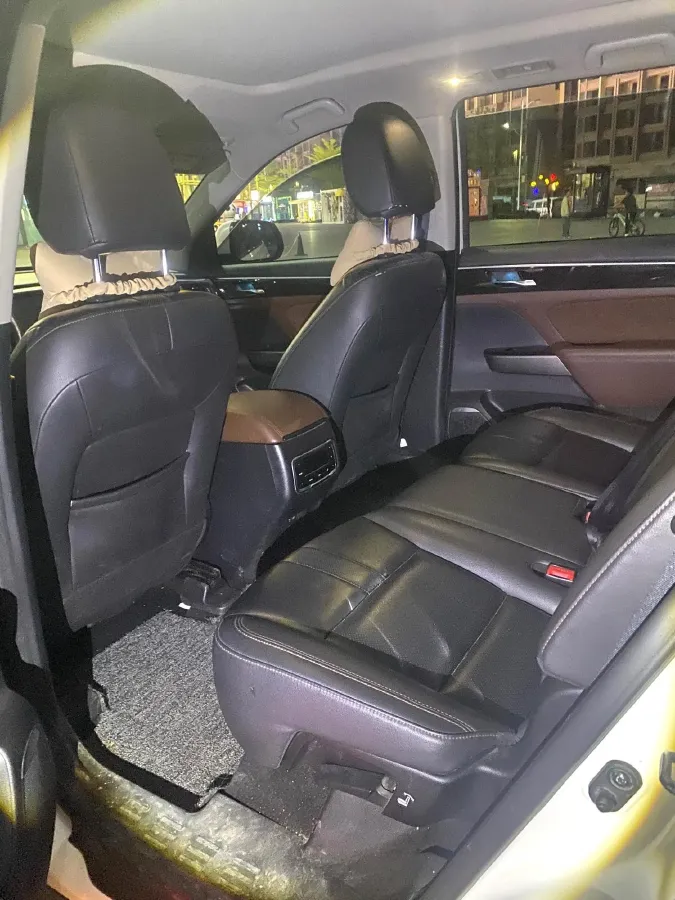 2017 GAC Trumpchi GS8 2.0T 201HP L4 6AT,autocango,china used car exporter,china ev exporter,chinese used car exporter,chinese used ev exporter