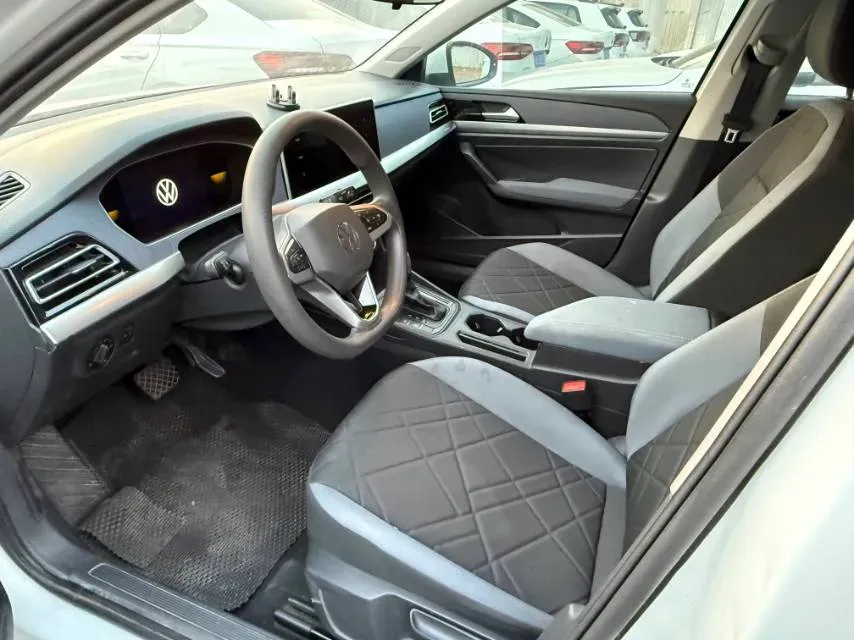 2023 Volkswagen Lavida 1.5L 113HP L4 6AT,autocango,china used car exporter,china ev exporter,chinese used car exporter,chinese used ev exporter