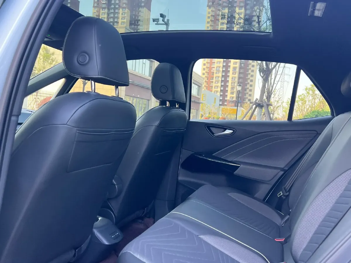 2023 Volkswagen ID.3 BEV 52.8KWH,autocango,china used car exporter,china ev exporter,chinese used car exporter,chinese used ev exporter