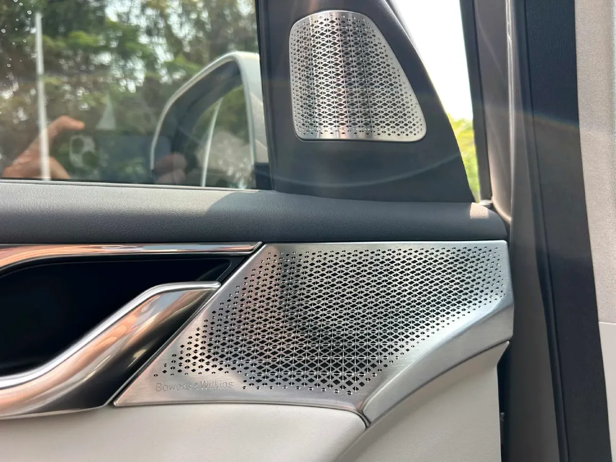 2025 Volvo EM90 BEV 116KWH,autocango,china used car exporter,china ev exporter,chinese used car exporter,chinese used ev exporter