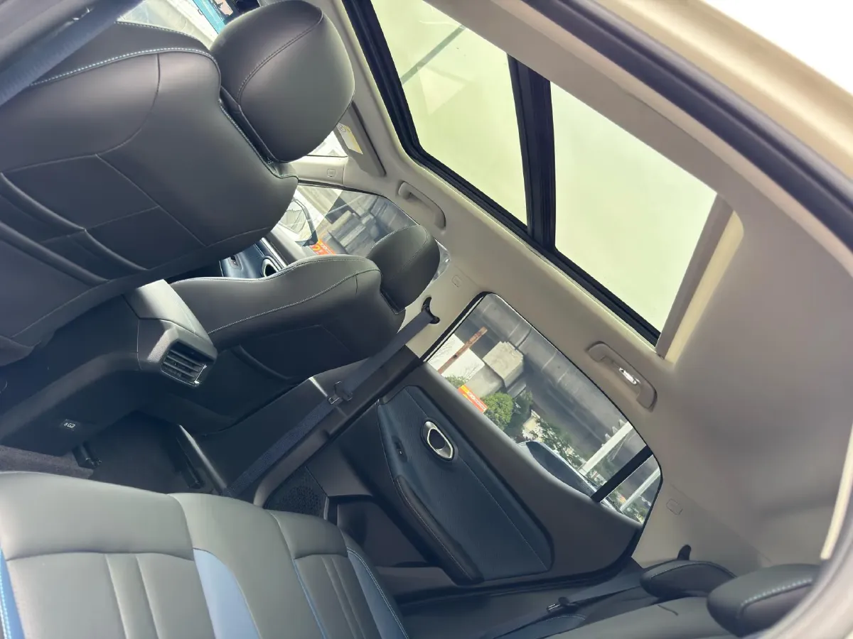 2023 GAC Trumpchi GS3 1.5T 177HP L4 7DCT,autocango,china used car exporter,china ev exporter,chinese used car exporter,chinese used ev exporter