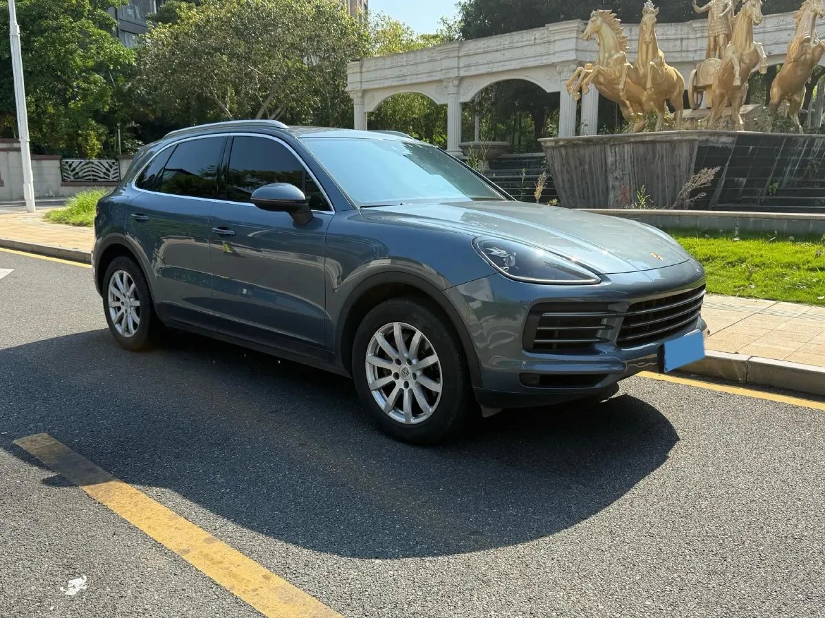 2019 Porsche Cayenne 3.0T 340HP V6 8AT,autocango,china used car exporter,china ev exporter,chinese used car exporter,chinese used ev exporter