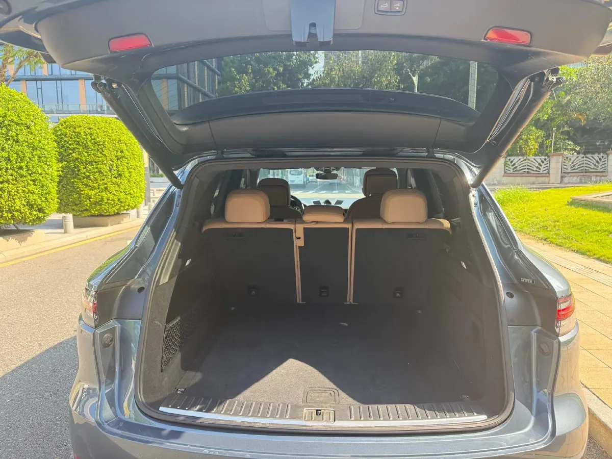 2019 Porsche Cayenne 3.0T 340HP V6 8AT,autocango,china used car exporter,china ev exporter,chinese used car exporter,chinese used ev exporter