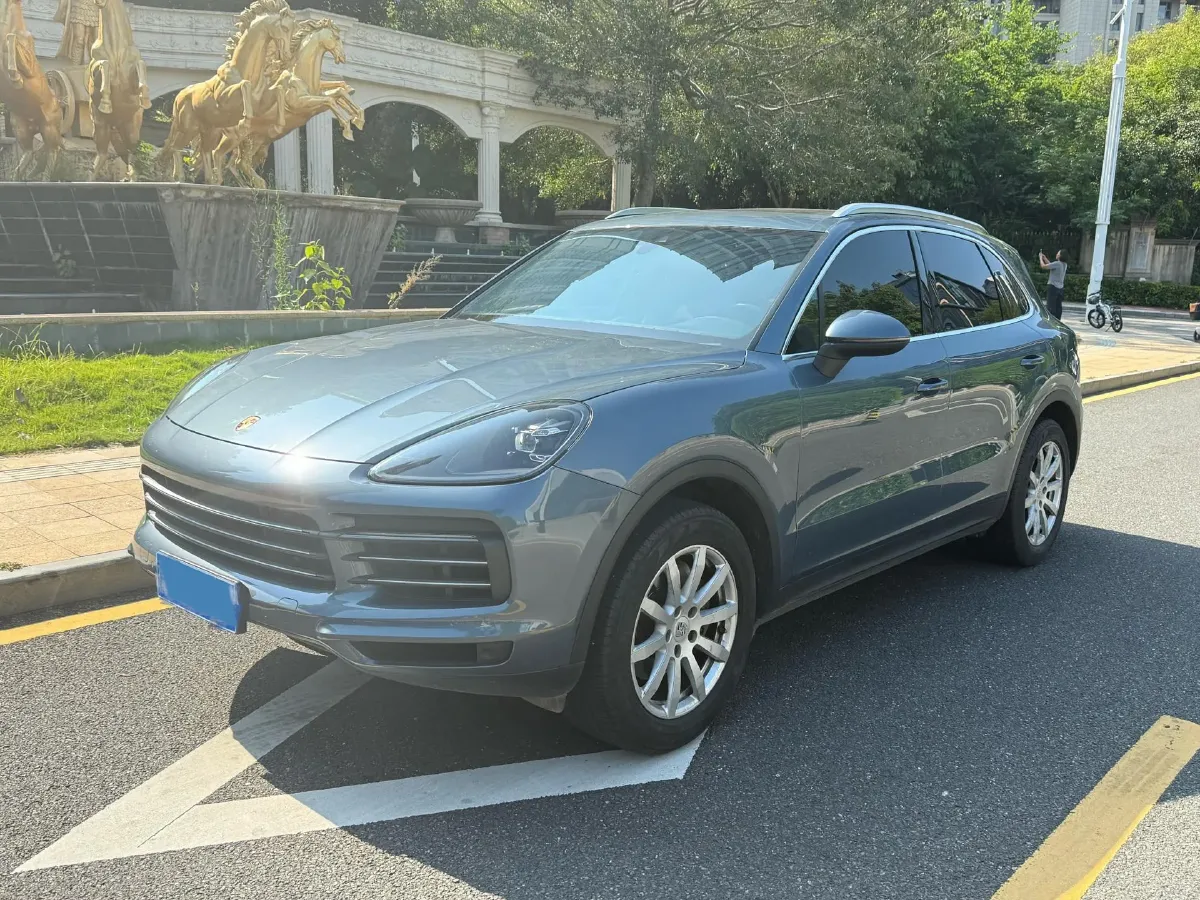2019 Porsche Cayenne 3.0T 340HP V6 8AT,autocango,china used car exporter,china ev exporter,chinese used car exporter,chinese used ev exporter