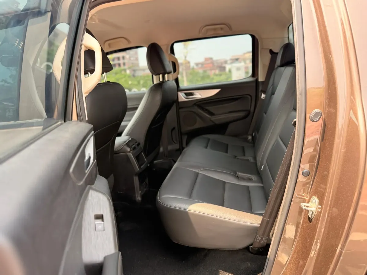 2021 Great Wall Poer 2.0T 163HP L4 8AT,autocango,china used car exporter,china ev exporter,chinese used car exporter,chinese used ev exporter