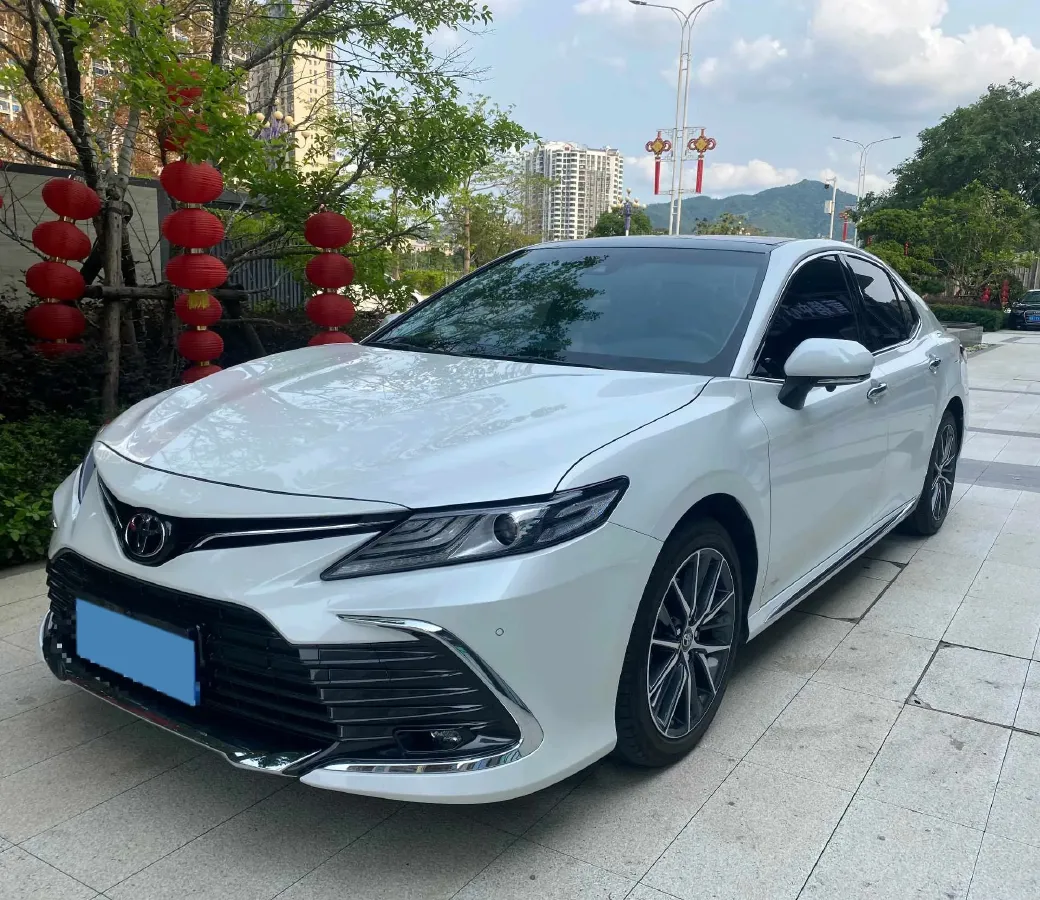 2023 Toyota Camry 2.5L 207HP L4 8AT,autocango,china used car exporter,china ev exporter,chinese used car exporter,chinese used ev exporter