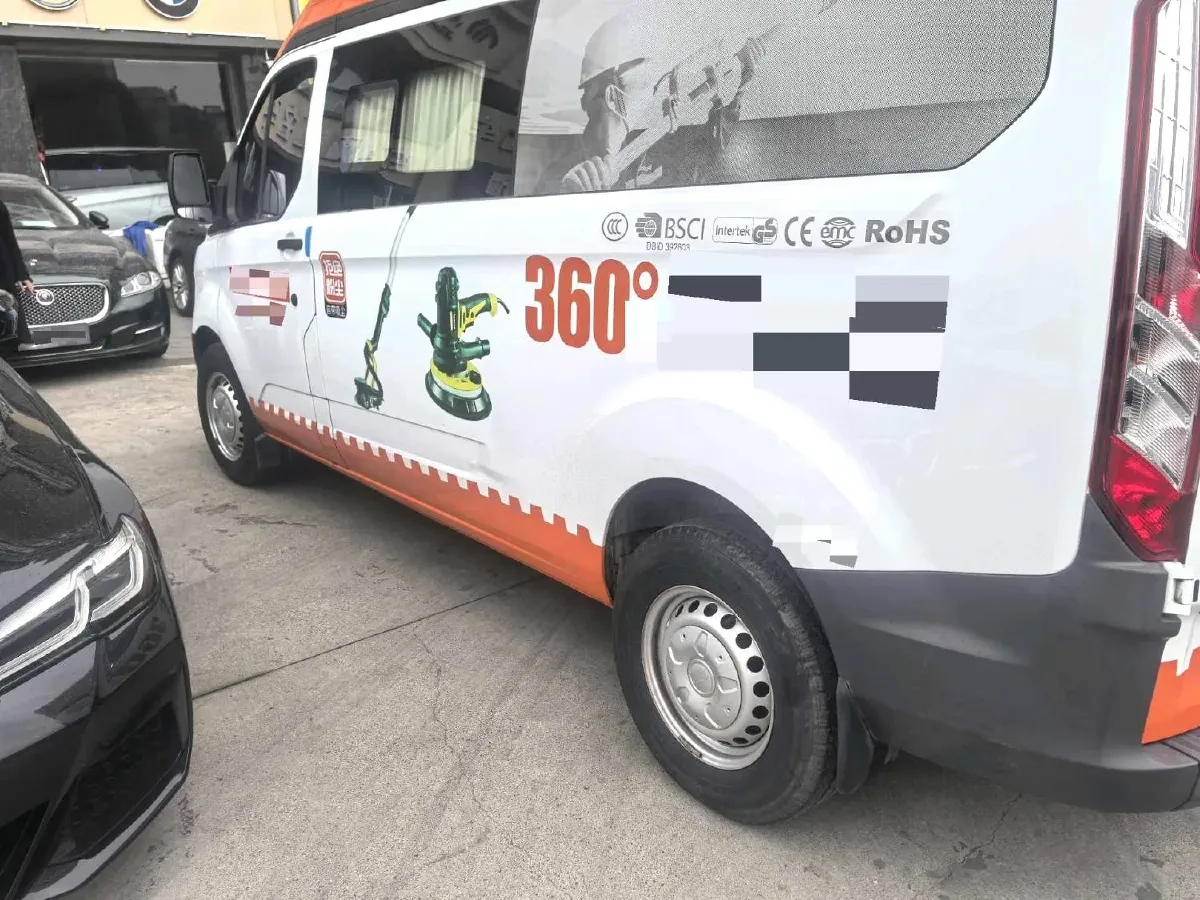 2021 Ford Transit 2.0T 121HP L4 5MT,autocango,china used car exporter,china ev exporter,chinese used car exporter,chinese used ev exporter