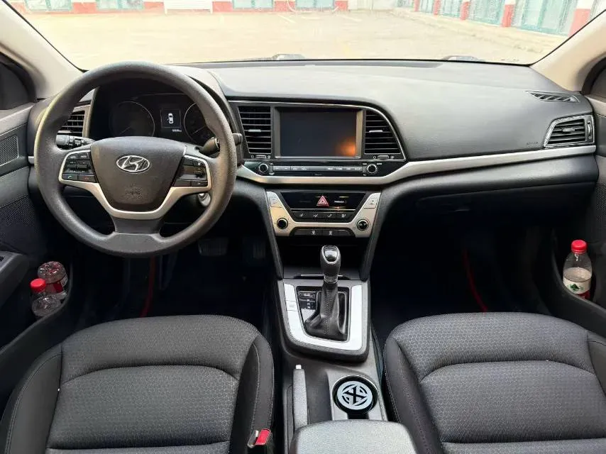 2016 Hyundai Elantra 1.6L 130HP L4 6AT,autocango,china used car exporter,china ev exporter,chinese used car exporter,chinese used ev exporter