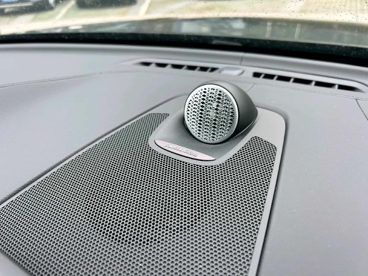 2026 Volvo XC60 2.0T 250HP L4 8AT,autocango,china used car exporter,china ev exporter,chinese used car exporter,chinese used ev exporter