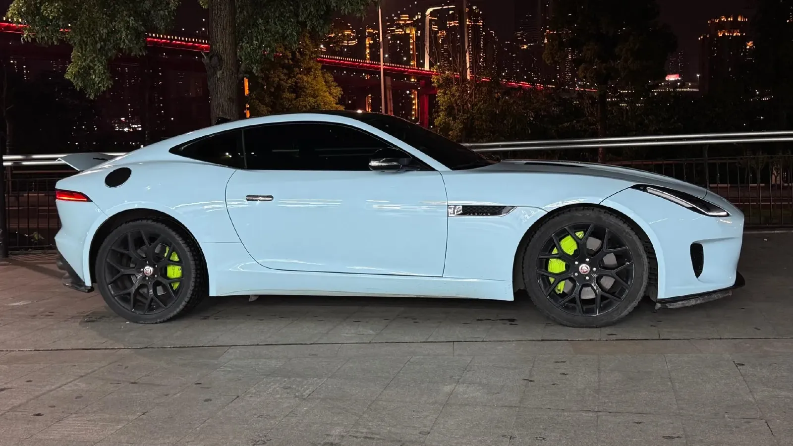 2019 Jaguar F-TYPE 2.0T 300HP L4 8AT,autocango,china used car exporter,china ev exporter,chinese used car exporter,chinese used ev exporter