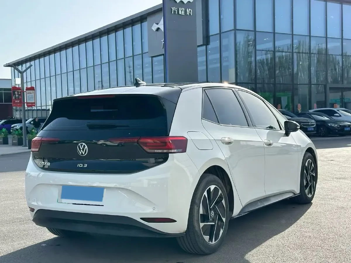 2024 Volkswagen ID.3 BEV 52.8KWH,autocango,china used car exporter,china ev exporter,chinese used car exporter,chinese used ev exporter