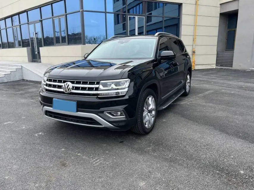 2017 Volkswagen Teramont 2.0T 220HP L4 7DCT,autocango,china used car exporter,china ev exporter,chinese used car exporter,chinese used ev exporter