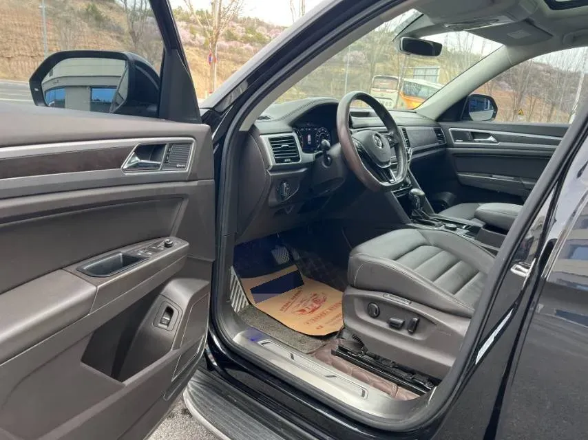 2017 Volkswagen Teramont 2.0T 220HP L4 7DCT,autocango,china used car exporter,china ev exporter,chinese used car exporter,chinese used ev exporter