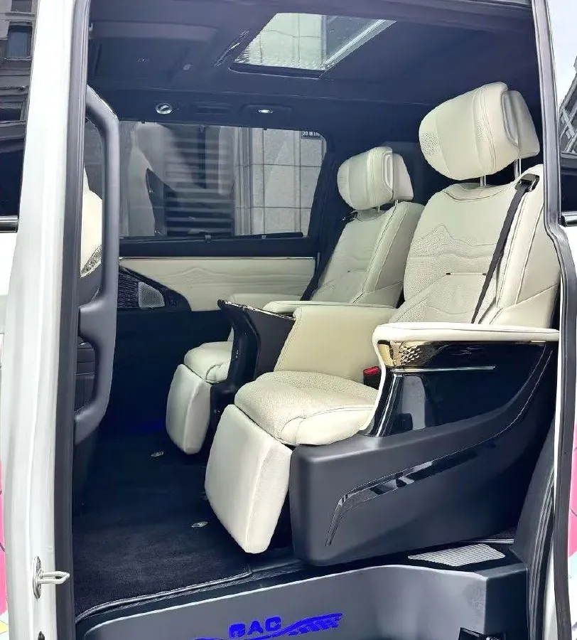 2023 GAC Trumpchi M8 2.0T 190HP L4 E-CVT Hybrid,autocango,china used car exporter,china ev exporter,chinese used car exporter,chinese used ev exporter