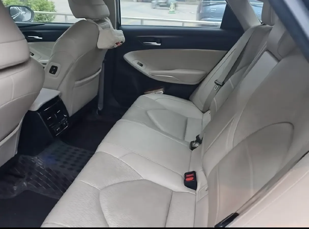 2019 Toyota Avalon 2.0L 178HP L4 CVT,autocango,china used car exporter,china ev exporter,chinese used car exporter,chinese used ev exporter