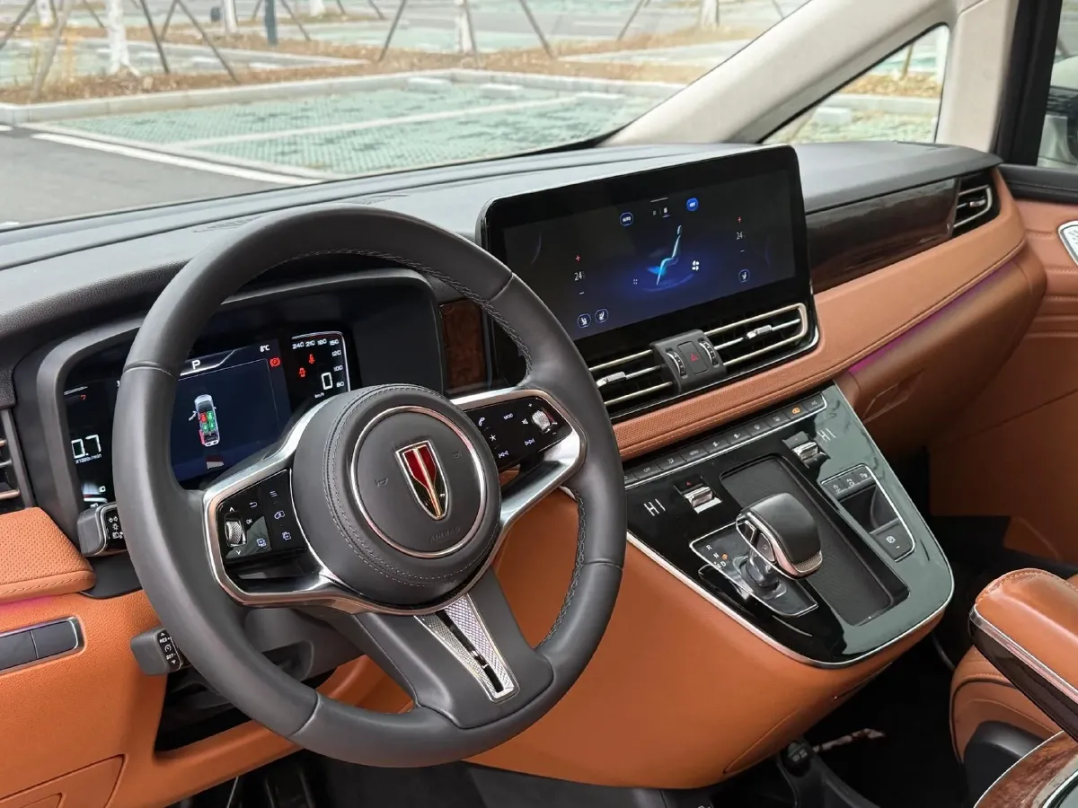 2023 HongQi HQ9 2.0T 252HP L4 8AT,autocango,china used car exporter,china ev exporter,chinese used car exporter,chinese used ev exporter