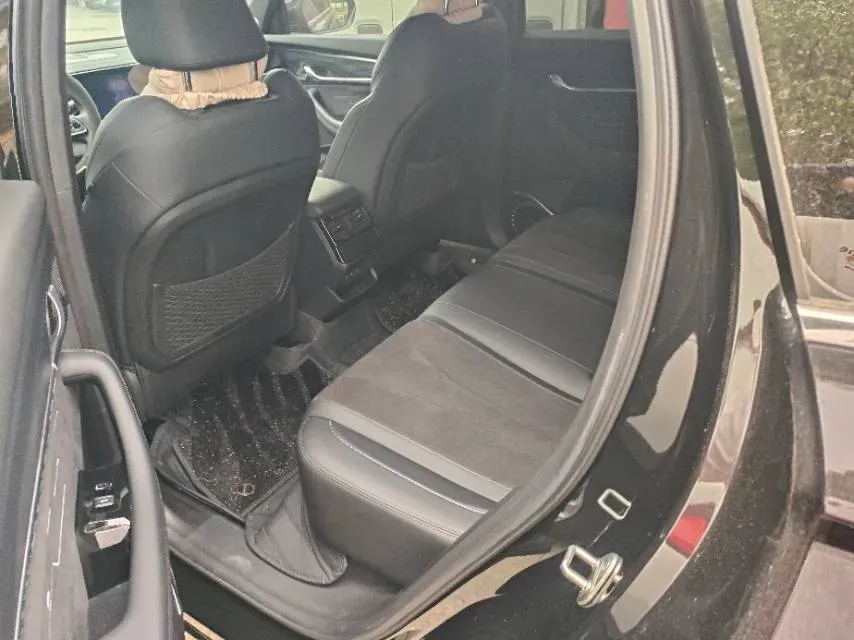 2024 Geely Monjaro 2.0T 238HP L4 8AT,autocango,china used car exporter,china ev exporter,chinese used car exporter,chinese used ev exporter