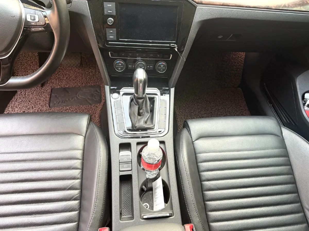 2019 Volkswagen Tayron 2.0T 186HP L4 7DCT,autocango,china used car exporter,china ev exporter,chinese used car exporter,chinese used ev exporter