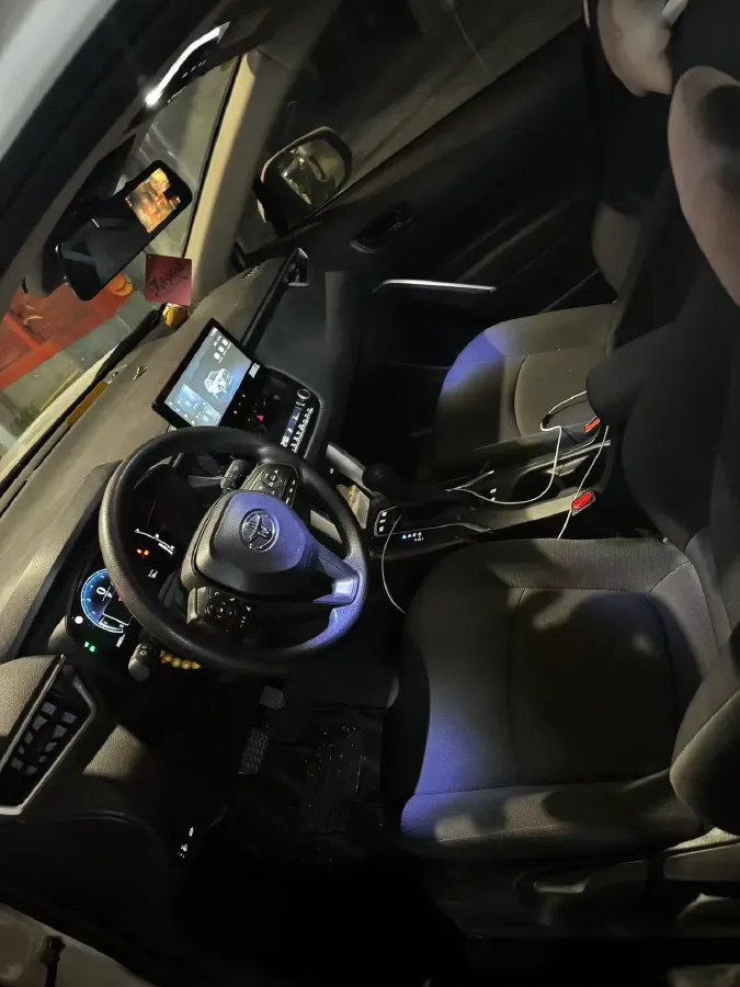 2024 Toyota Corolla Cross 2.0L 152HP L4 E-CVT Hybrid,autocango,china used car exporter,china ev exporter,chinese used car exporter,chinese used ev exporter