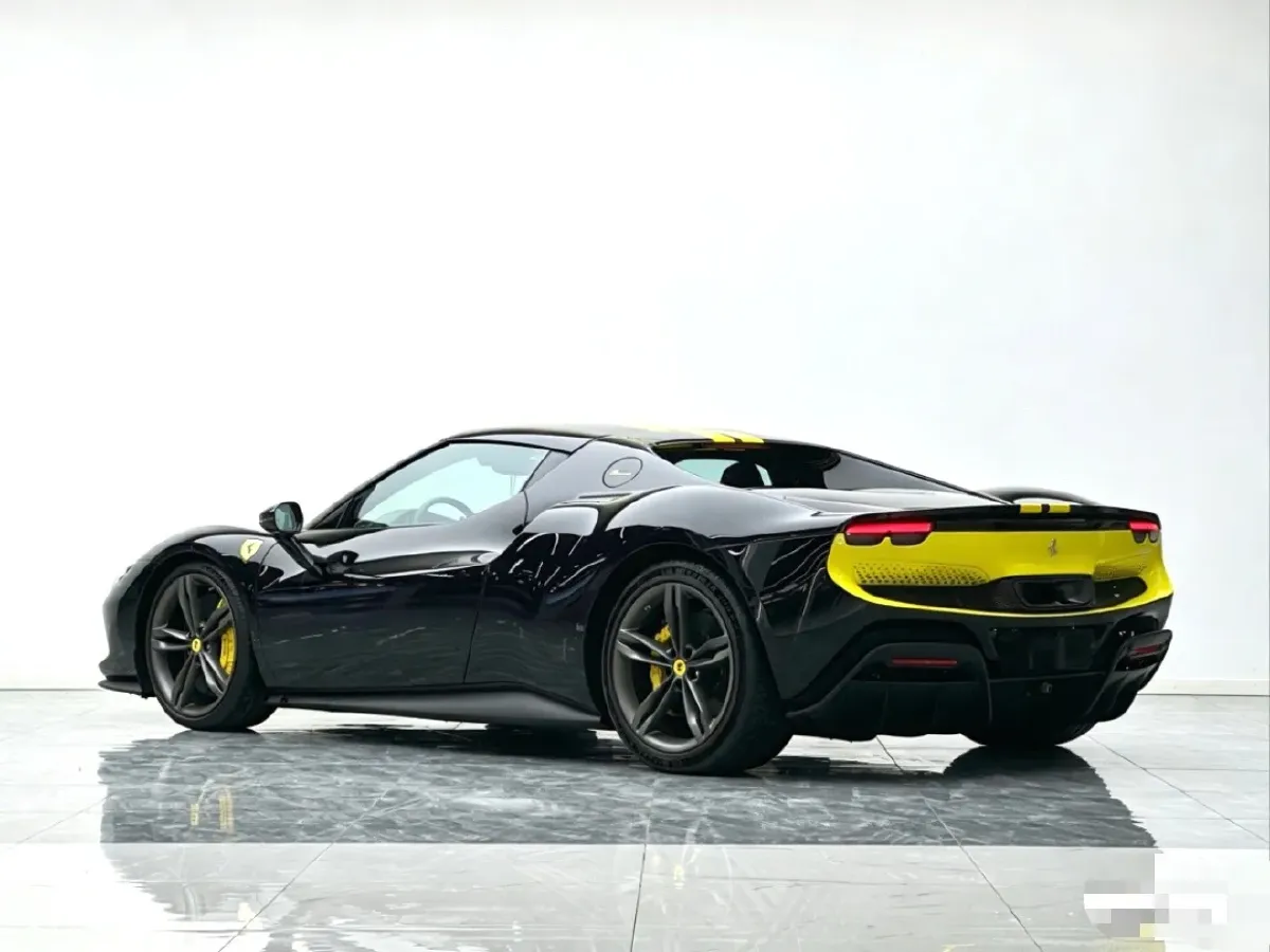 2021 Ferrari 296 3.0T 663HP V6 8DCT PHEV 7.45KWH,autocango,china used car exporter,china ev exporter,chinese used car exporter,chinese used ev exporter