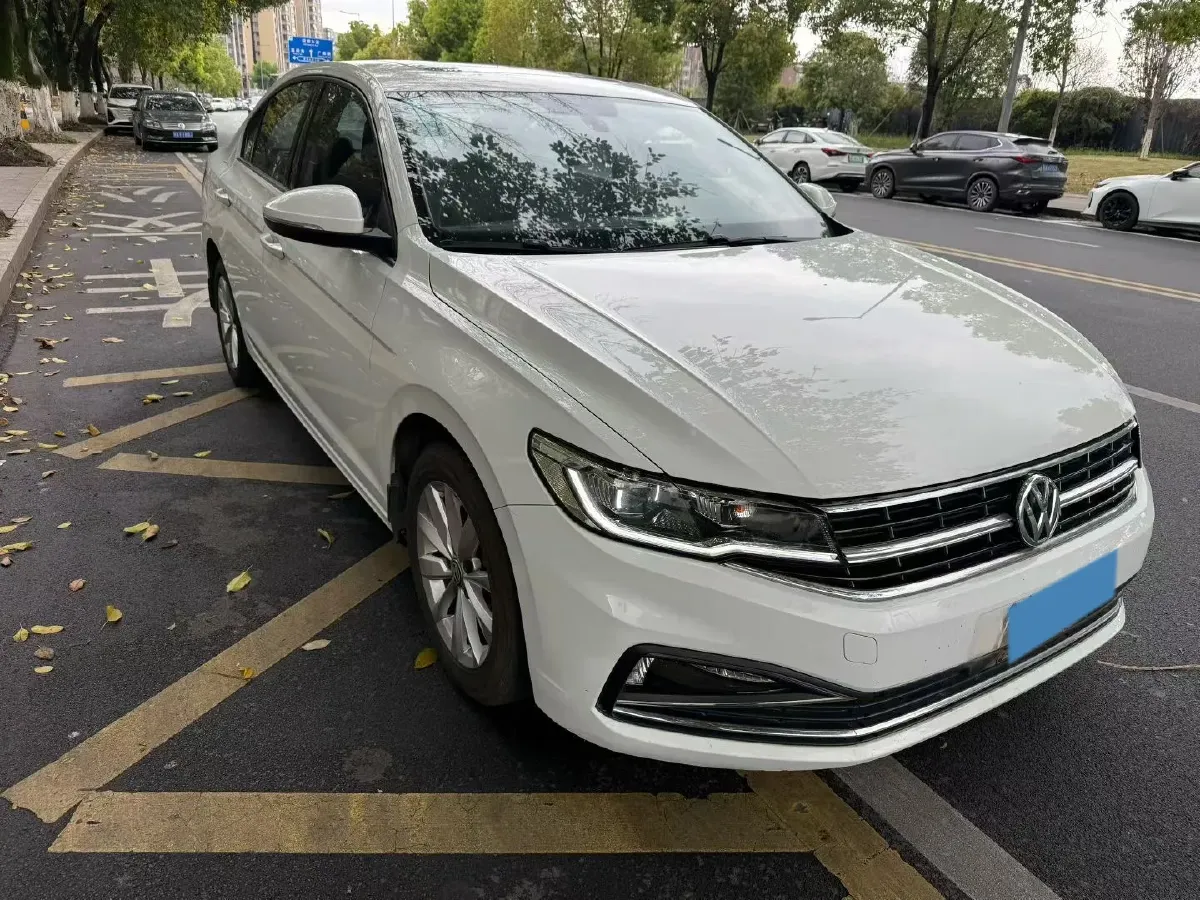 2019 Dongfeng RuiQi 6 2.4L 158HP L4 5MT,autocango,china used car exporter,china ev exporter,chinese used car exporter,chinese used ev exporter