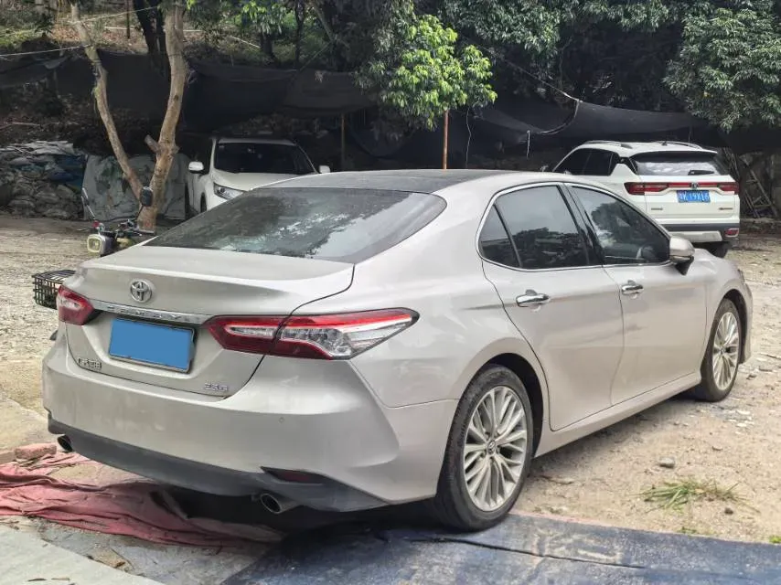 2019 Toyota Camry 2.5L 209HP L4 8AT,autocango,china used car exporter,china ev exporter,chinese used car exporter,chinese used ev exporter