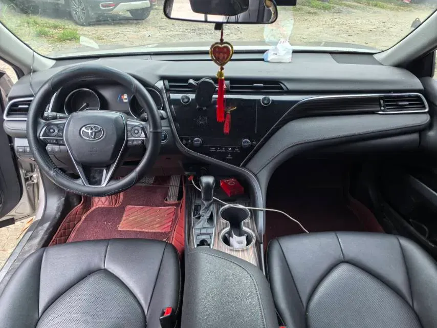 2019 Toyota Camry 2.5L 209HP L4 8AT,autocango,china used car exporter,china ev exporter,chinese used car exporter,chinese used ev exporter