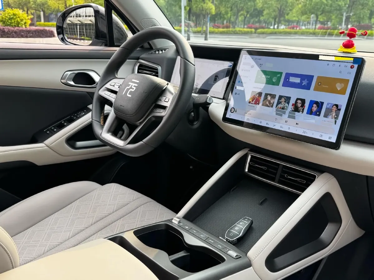 2025 BYD YuanUP BEV 45.12KWH,autocango,china used car exporter,china ev exporter,chinese used car exporter,chinese used ev exporter