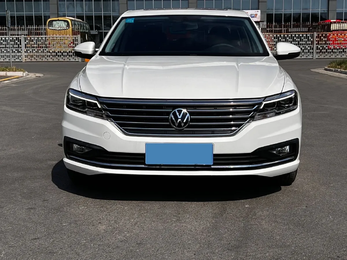 2022 Volkswagen Sagitar 1.2T 116HP L4 7DCT,autocango,china used car exporter,china ev exporter,chinese used car exporter,chinese used ev exporter
