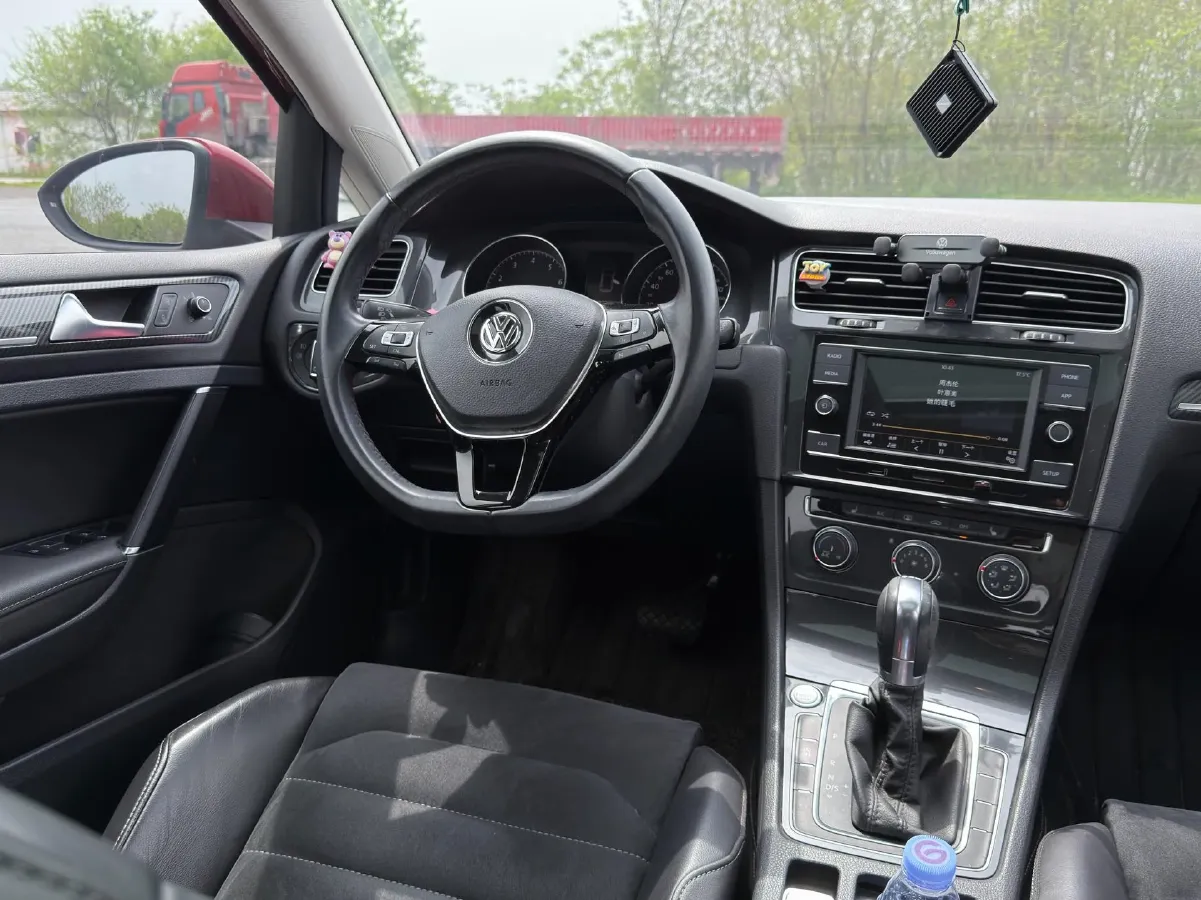 2018 Volkswagen Golf 1.4T 131HP L4 7DCT,autocango,china used car exporter,china ev exporter,chinese used car exporter,chinese used ev exporter