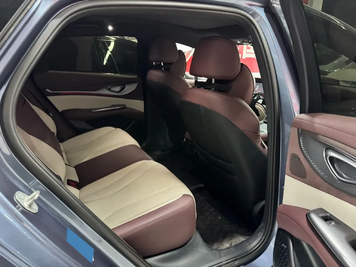 2023 BYD Seal 1.5T 139HP L4 E-CVT PHEV 17.6KWH,autocango,china used car exporter,china ev exporter,chinese used car exporter,chinese used ev exporter