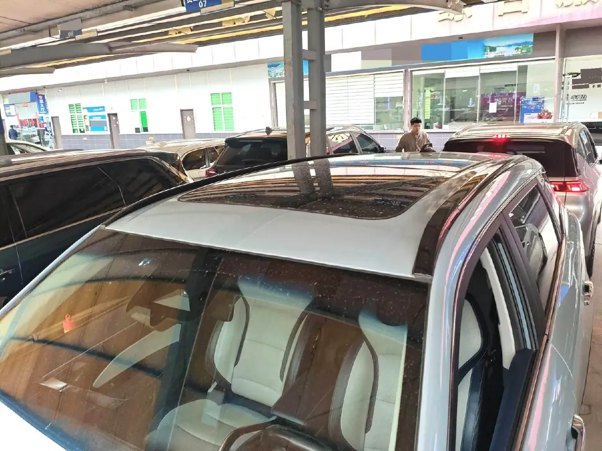 2022 Geely Azkarra 1.8T 184HP L4 7DCT,autocango,china used car exporter,china ev exporter,chinese used car exporter,chinese used ev exporter