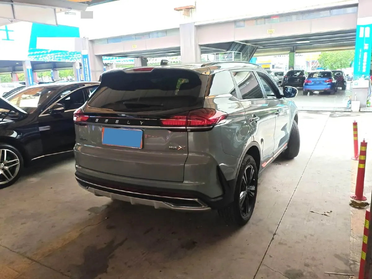 2022 Geely Azkarra 1.8T 184HP L4 7DCT,autocango,china used car exporter,china ev exporter,chinese used car exporter,chinese used ev exporter