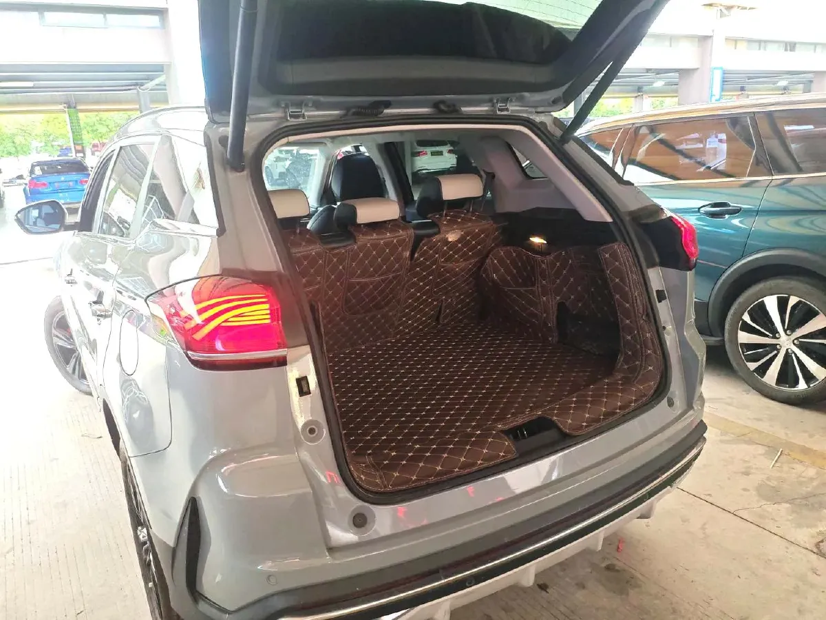 2022 Geely Azkarra 1.8T 184HP L4 7DCT,autocango,china used car exporter,china ev exporter,chinese used car exporter,chinese used ev exporter