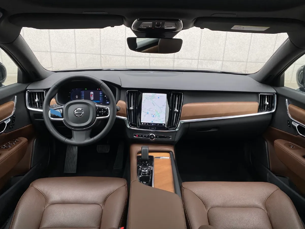 2024 Volvo S90 2.0T 250HP L4 8AT,autocango,china used car exporter,china ev exporter,chinese used car exporter,chinese used ev exporter