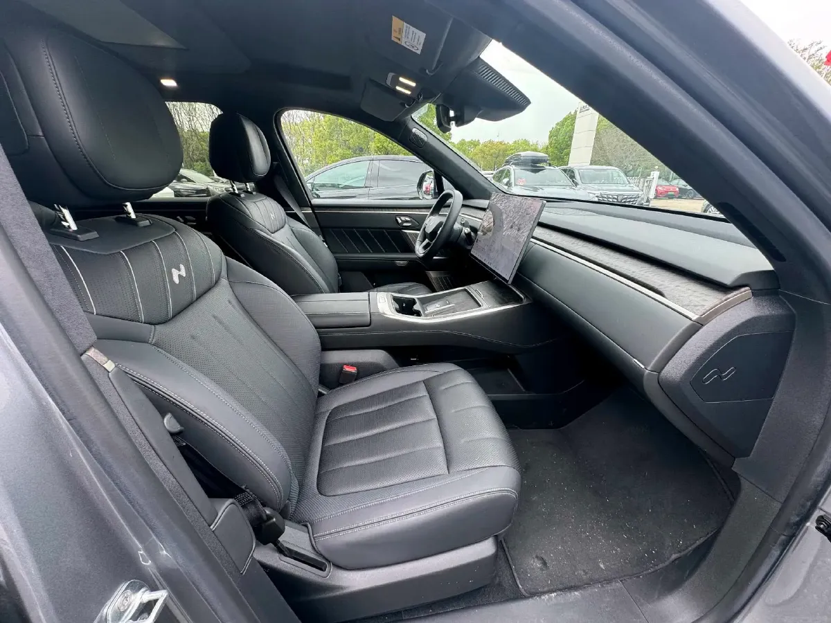 2025 ONVO L90 BEV,autocango,china used car exporter,china ev exporter,chinese used car exporter,chinese used ev exporter