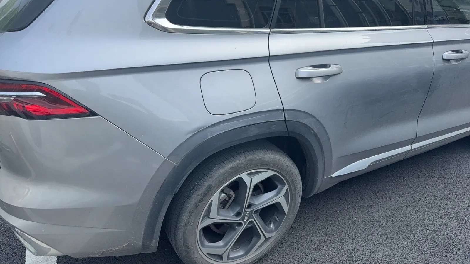 2021 Geely Monjaro 2.0T 218HP L4 7DCT,autocango,china used car exporter,china ev exporter,chinese used car exporter,chinese used ev exporter