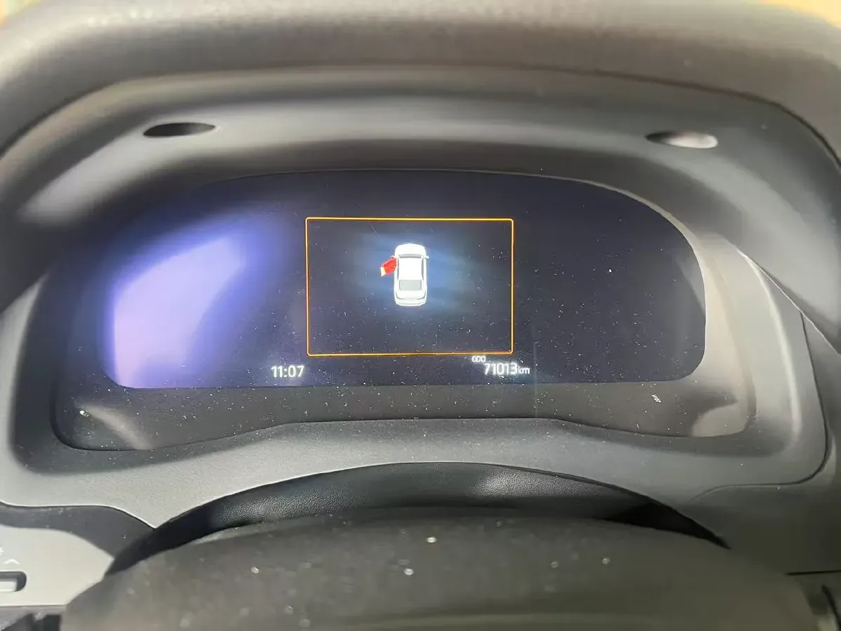 2021 Toyota Camry 2.5L 209HP L4 8AT,autocango,china used car exporter,china ev exporter,chinese used car exporter,chinese used ev exporter