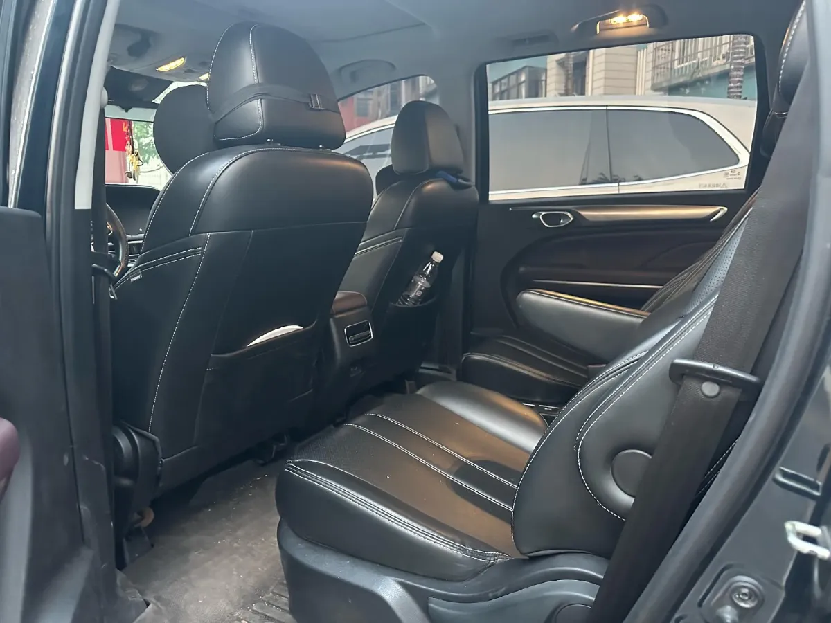 2021 GAC Trumpchi M6 1.5T 169HP L4 7DCT,autocango,china used car exporter,china ev exporter,chinese used car exporter,chinese used ev exporter