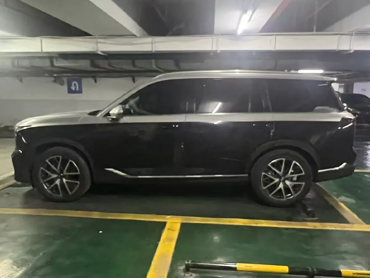 2022 GAC Trumpchi GS8 2.0T 252HP L4 8AT,autocango,china used car exporter,china ev exporter,chinese used car exporter,chinese used ev exporter