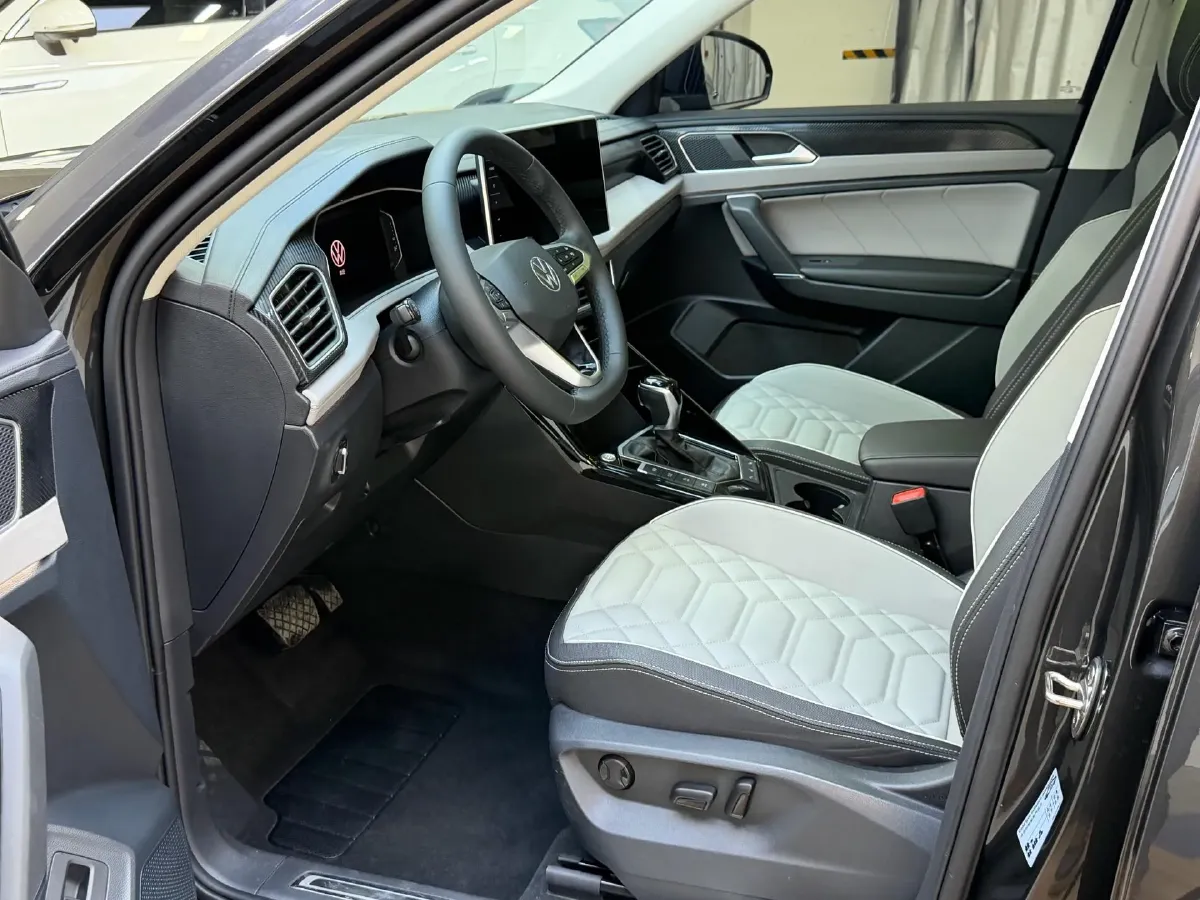 2023 Volkswagen Tayron 1.4T 150HP L4 7DCT,autocango,china used car exporter,china ev exporter,chinese used car exporter,chinese used ev exporter