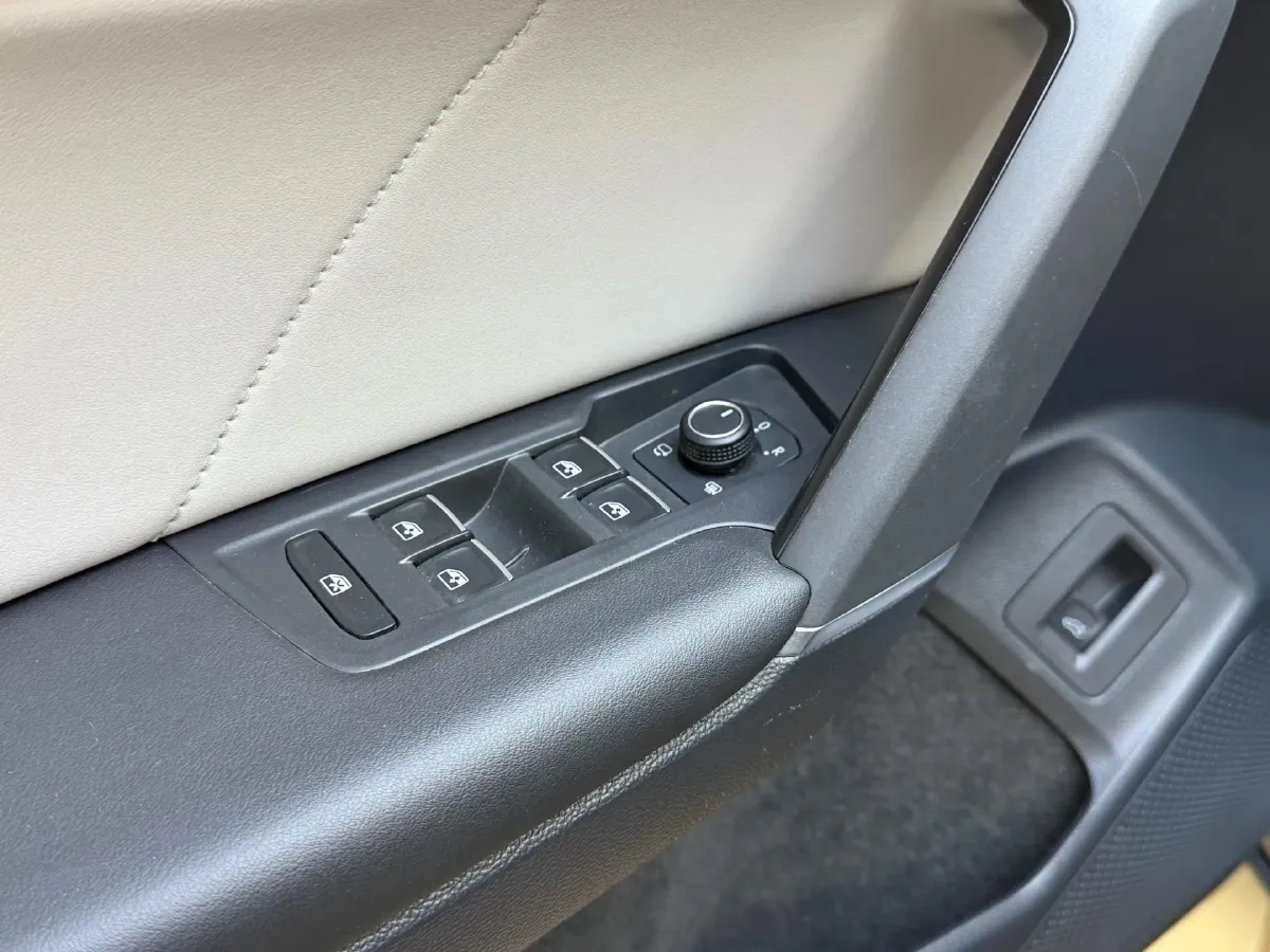 2023 Volkswagen Tayron 1.4T 150HP L4 7DCT,autocango,china used car exporter,china ev exporter,chinese used car exporter,chinese used ev exporter