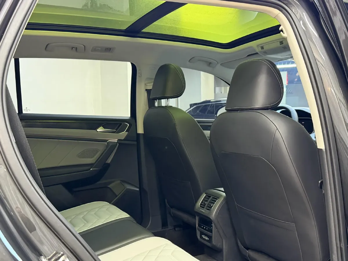 2023 Volkswagen Tayron 1.4T 150HP L4 7DCT,autocango,china used car exporter,china ev exporter,chinese used car exporter,chinese used ev exporter